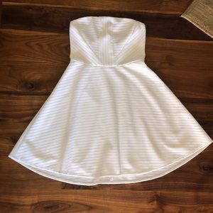 Creamy White Strapless Express Dress